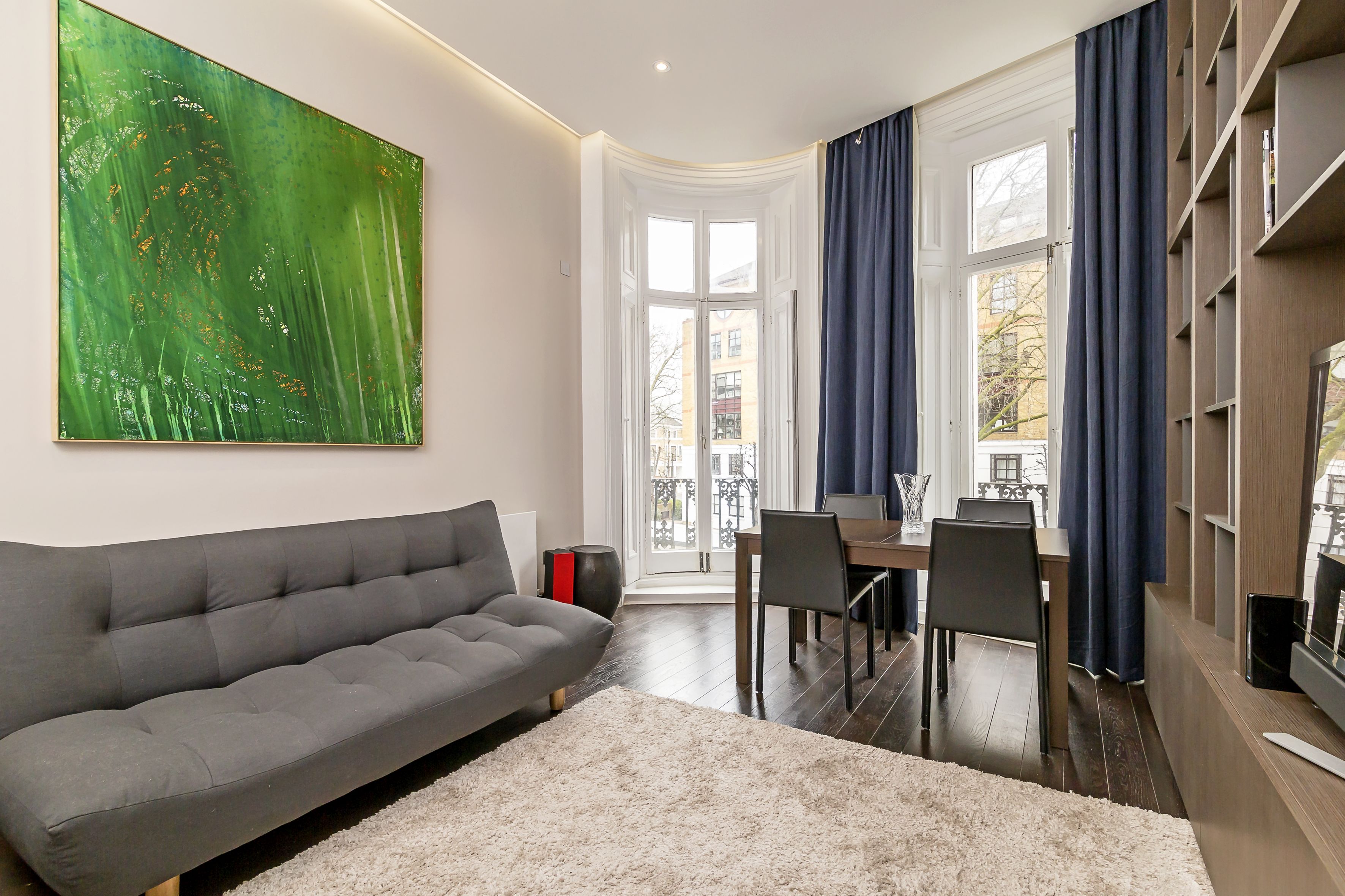 <p>Lovelydays Luxury Rentals introduce this beautiful flat, in Paddington, in London</p>