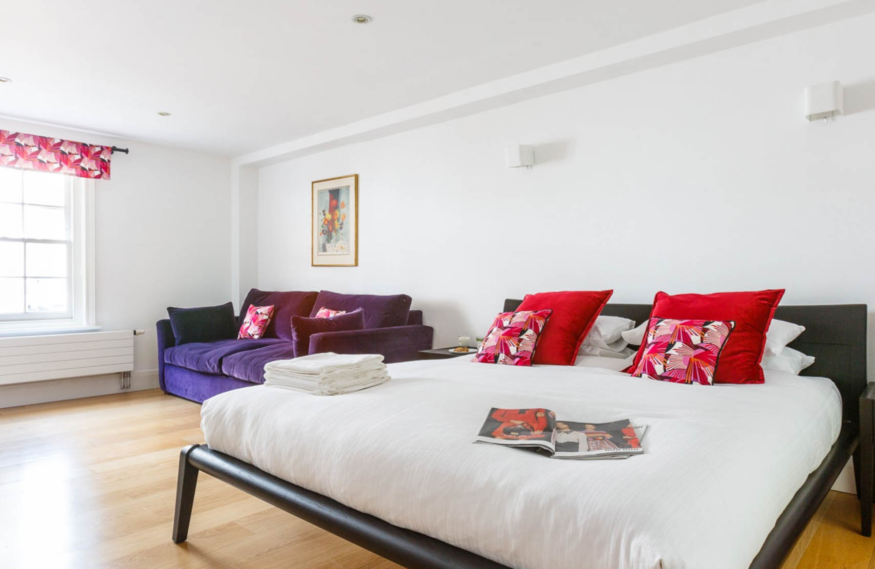 Lovelydays luxury service apartment rental - London - Notting Hill - Campden Street - Lovelysuite - 3 bedrooms - 2 bathrooms - King bed - dfe2d3397078 - Lovelydays