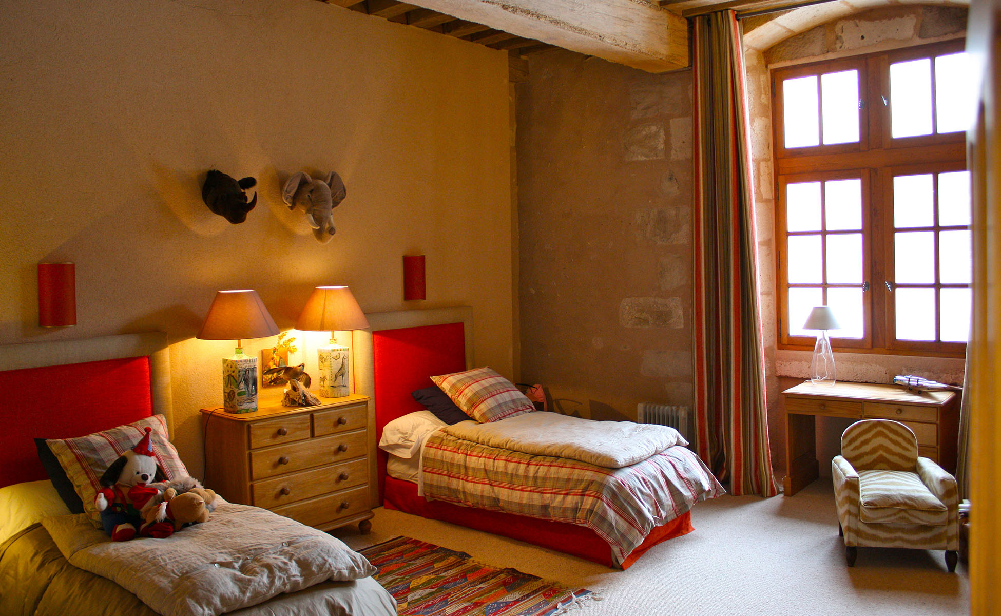 Lovelydays luxury service apartment rental - Île-de-France - Paris - Chateau de Boigneville - Lovelysuite - 7 bedrooms - 7 bathrooms - Single bed - 6e025954eb23 - Lovelydays