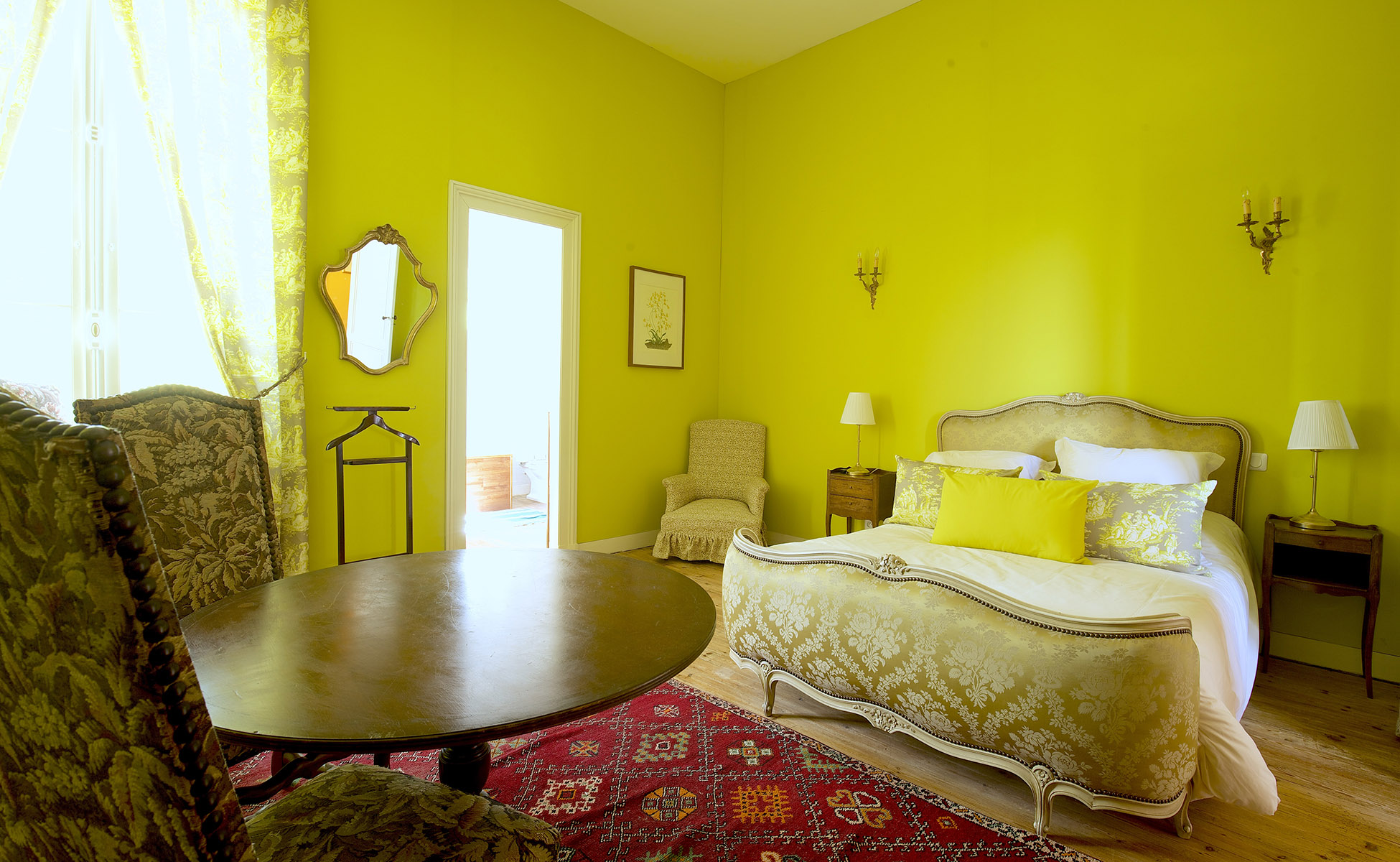Lovelydays luxury service apartment rental - Libourne - Chateau de JUNAYME - Lovelysuite - 7 bedrooms - 6 bathrooms - King bed - 10202acc202d - Lovelydays