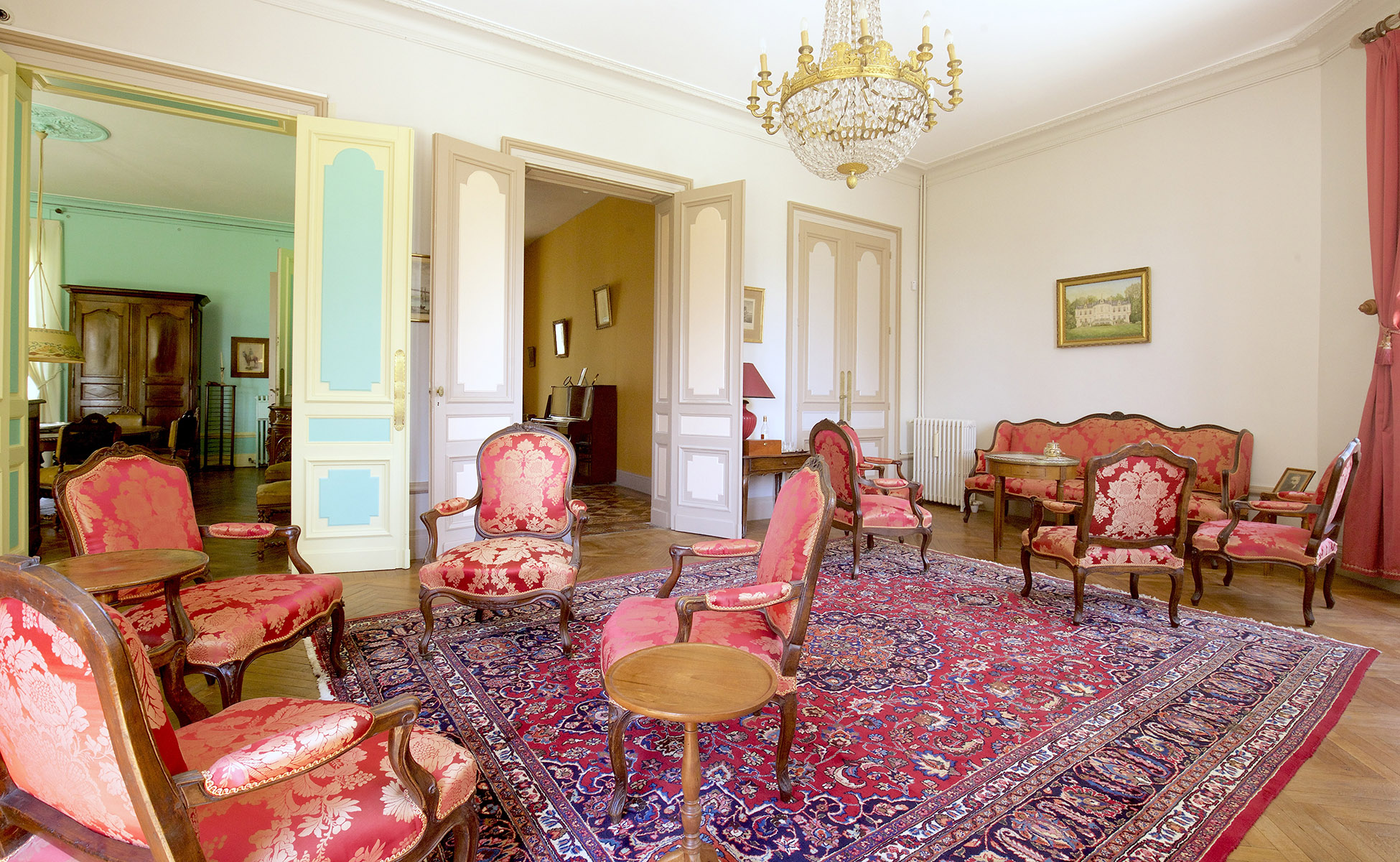 Lovelydays luxury service apartment rental - Libourne - Chateau de JUNAYME - Lovelysuite - 7 bedrooms - 6 bathrooms - Double living room - bb0562c05336 - Lovelydays