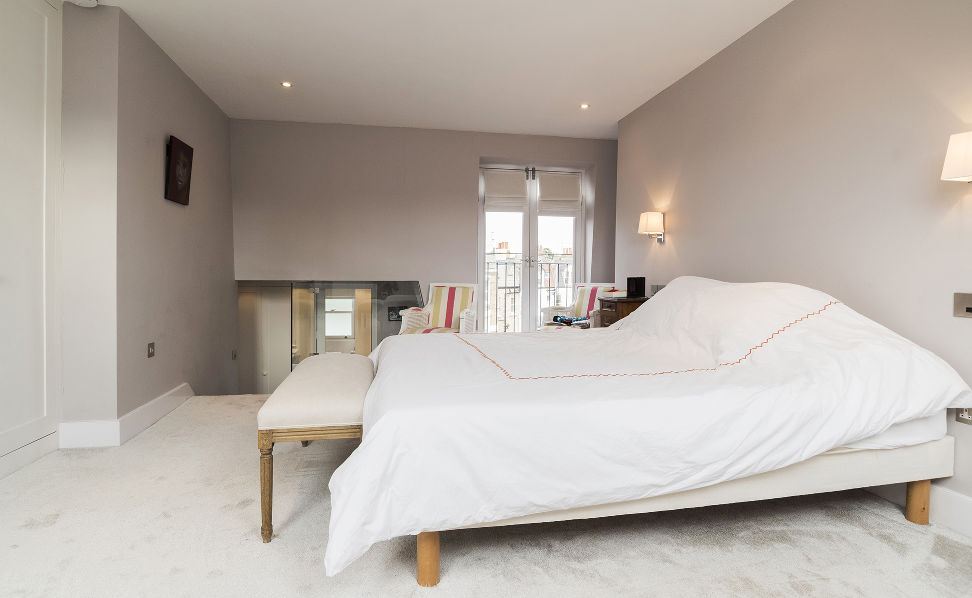 Lovelydays luxury service apartment rental - London - Fulham - Gironde road - Lovelysuite - 4 bedrooms - 2 bathrooms - Queen bed - dfa00b4b671b - Lovelydays
