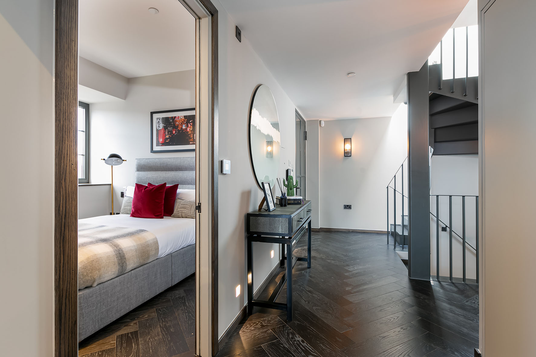 Lovelydays luxury service apartment rental - Soho - Great Marlborough St. IX - Lovelysuite - 2 bedrooms - 2 bathrooms - Queen bed - 5 star apartment in london - 88ceb2909dbb - Lovelydays