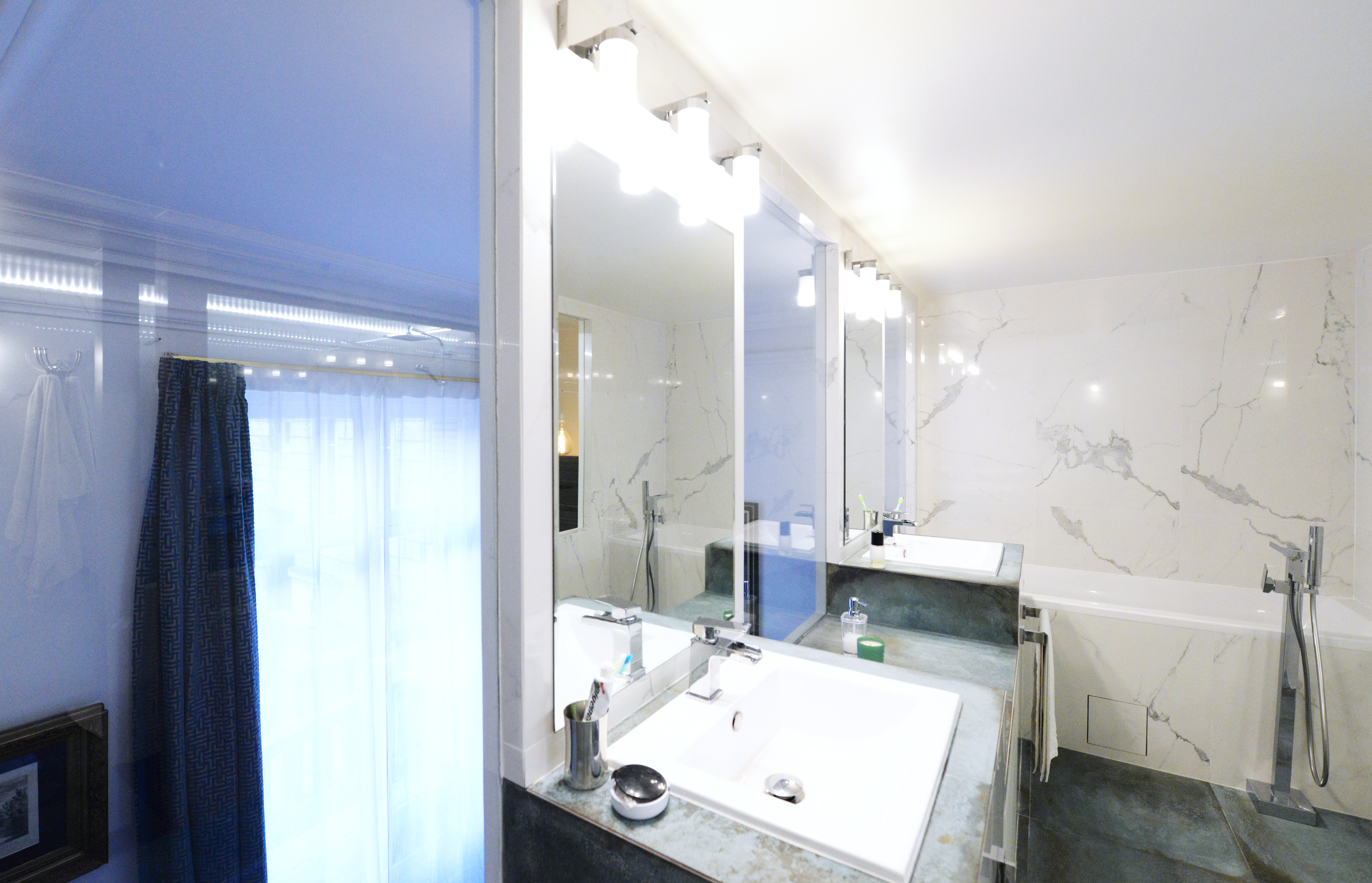 Lovelydays luxury service apartment rental - Île-de-France - Paris - Avenue Wagram - Partner - 4 bedrooms - 3 bathrooms - Beautiful bathtub - b8c71af7dd50 - Lovelydays