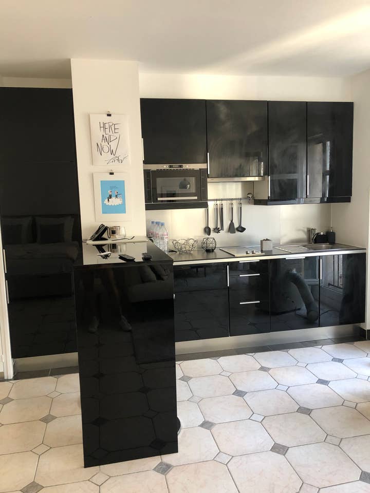 Lovelydays luxury service apartment rental - Île-de-France - Paris - Rue de Babylone - Owner - 1 bedrooms - 1 bathrooms - Luxury kitchen - 6b11947ca588 - Lovelydays