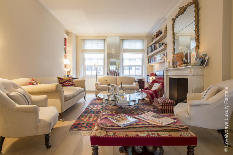 Lovelydays Luxury Rentals introduce you pictures of a beautiful apartment in Chelsea , London.