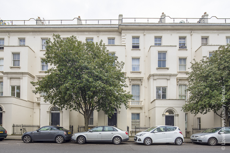 Lovelydays Luxury Rentals introduce you pictures of a lovely apartment in Bayswater , London.