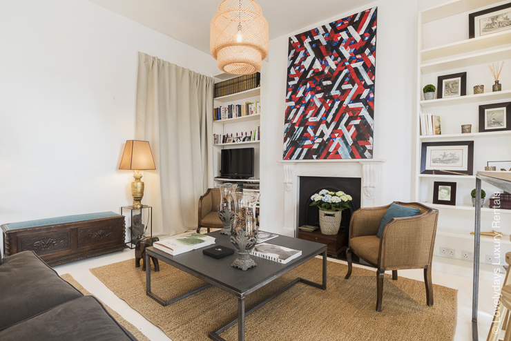 Lovelydays Luxury Rentals introduce you pictures of a beautiful apartment in Notting Hill , London.