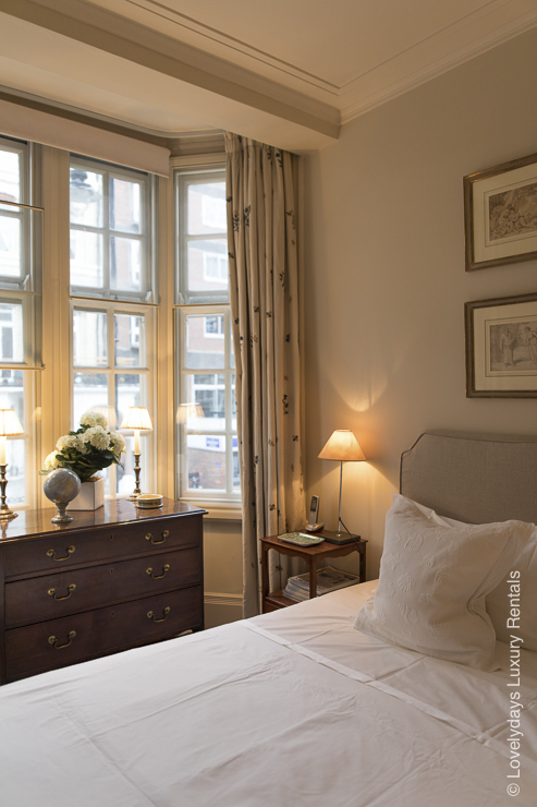 Lovelydays Luxury Rentals introduce you pictures of a beautiful apartment in Chelsea , London.
