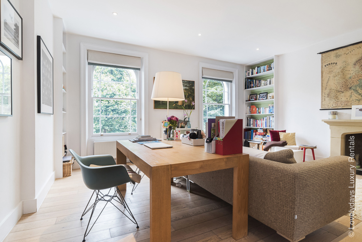Lovelydays Luxury Rentals introduce you pictures of lovely apartment in Bayswater, London.