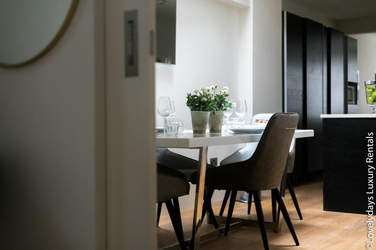 Lovelydays luxury service apartment rental - London - Soho - D'Arblay Street - Lovelysuite - 1 bedrooms - 1 bathrooms - Professional kitchen - design, london serviced apartment - 5d2d7de49157 - Lovelydays