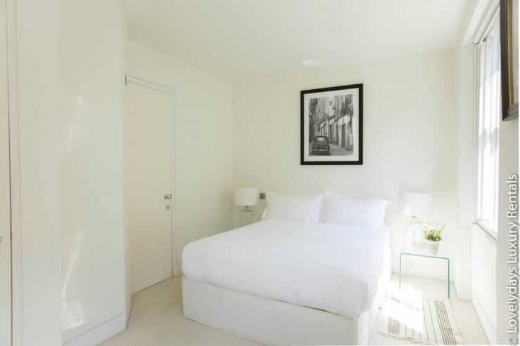 Lovelydays luxury service apartment rental - London - Fitzrovia - Foley Street - Lovelysuite - 2 bedrooms - 2 bathrooms - Double bed - eeca9af4ac6f - Lovelydays