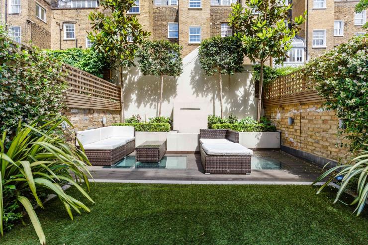Lovelydays luxury service apartment rental - London - Chelsea - Halsey Street 2 - Lovelysuite - 4 bedrooms - 3 bathrooms - Amazing garden - 2ea039d83f84 - Lovelydays