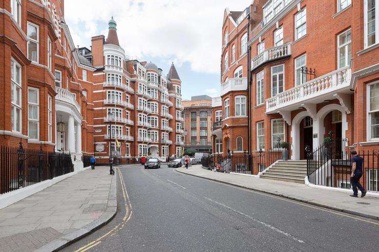 Lovelydays luxury service apartment rental - London - Knightsbridge - Herbert Street - Partner - 1 bedrooms - 1 bathrooms - Exterior - e8412d8ca862 - Lovelydays