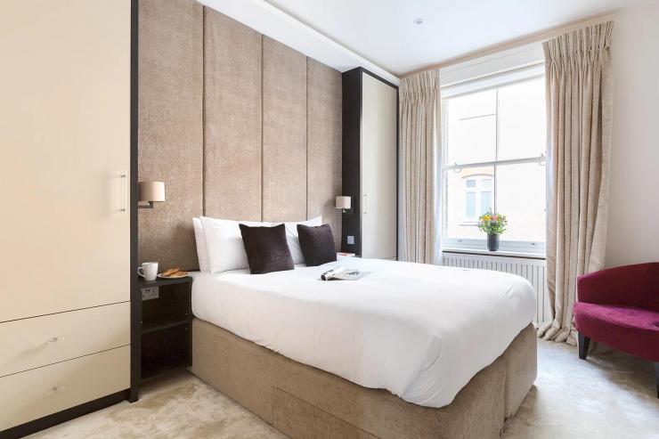 Lovelydays luxury service apartment rental - London - Knightsbridge - Herbert Street - Partner - 1 bedrooms - 1 bathrooms - Double bed - 6be2fee8d4cc - Lovelydays