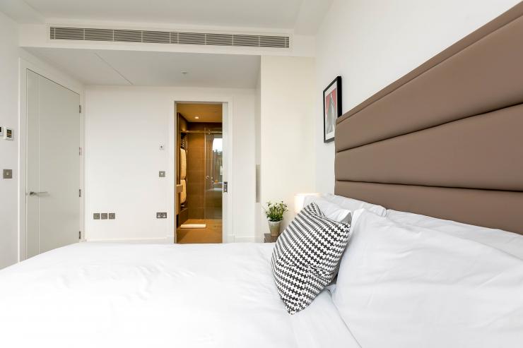 Lovelydays luxury service apartment rental - London - Covent Garden - Prince's House 506 - Lovelysuite - 2 bedrooms - 2 bathrooms - Double bed - 11a0910c4955 - Lovelydays