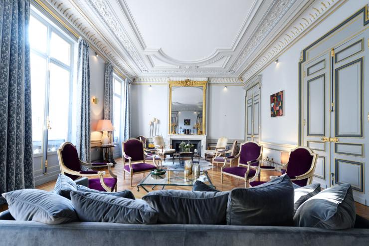 Lovelydays luxury service apartment rental - Île-de-France - Paris - Avenue Wagram - Partner - 4 bedrooms - 3 bathrooms - Luxury living room - 45cf2a670c07 - Lovelydays