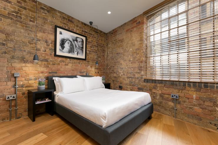 Lovelydays luxury service apartment rental - London - Fitzrovia - Wells Mews A - Lovelysuite - 2 bedrooms - 2 bathrooms - Queen bed - 5 star serviced apartments in london - 57181520d1ab - Lovelydays